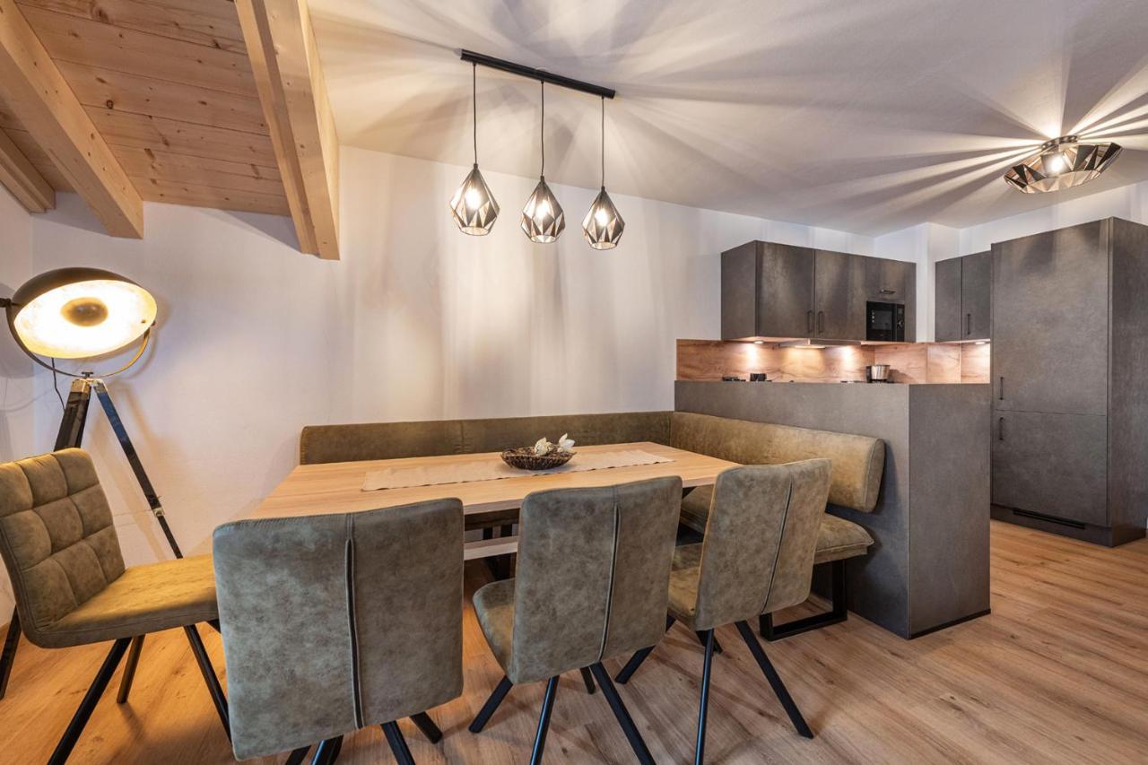 Alpenparks Premium Apartment Rehrenberg II フィーホーフェン エクステリア 写真