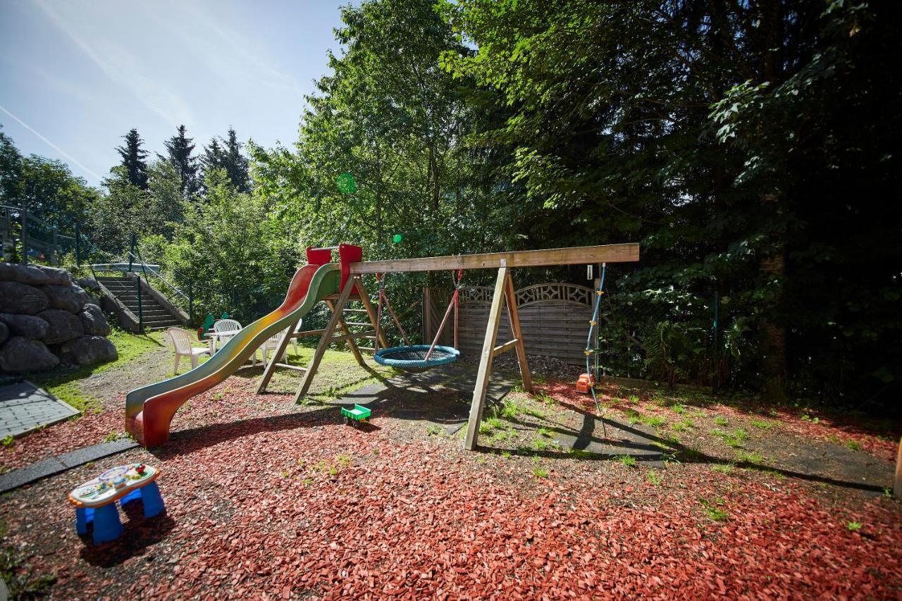 Alpenparks Premium Apartment Rehrenberg II フィーホーフェン エクステリア 写真